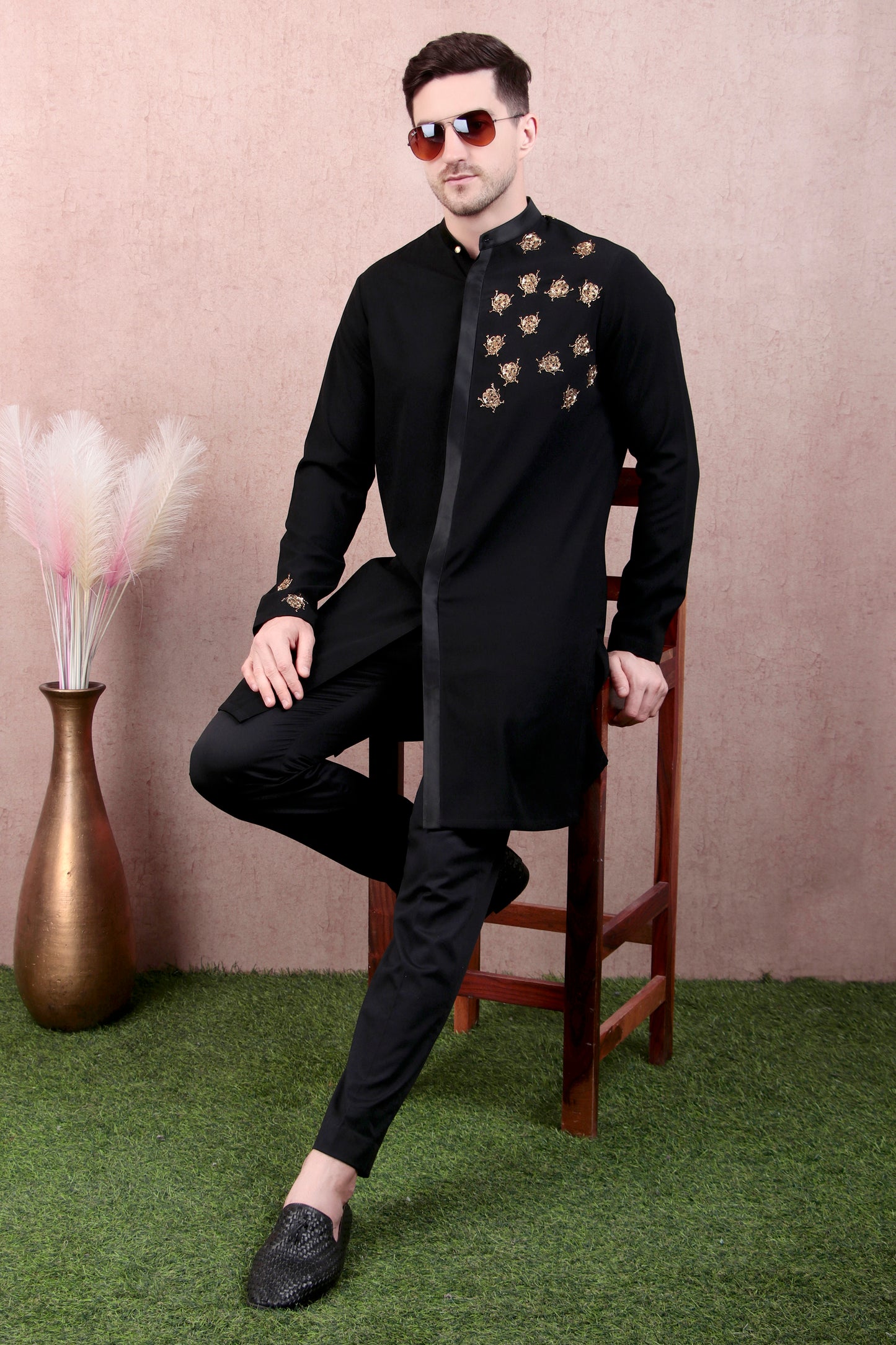 Men’s Kurta Set – Concealed Placket in Black with Hand-Embroidered Scatter Motifs