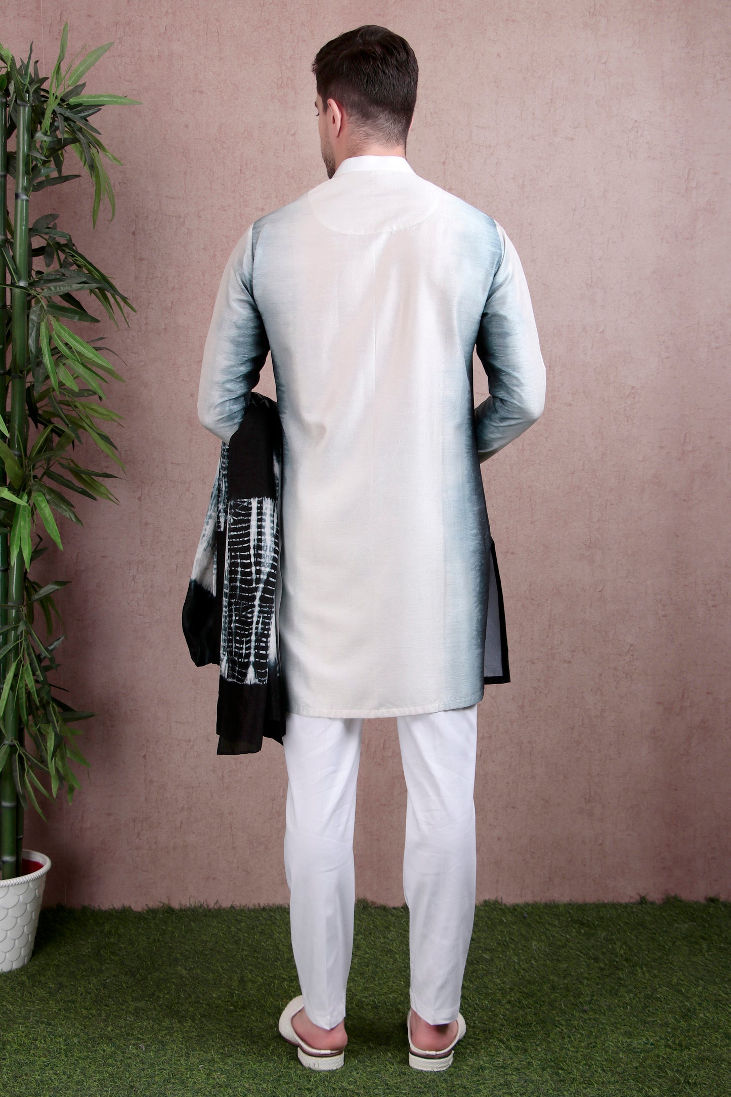 Men’s Kurta Set – Dola Silk in Ivory-Black Ombré with Tie-Dye Detailing | One Man Show