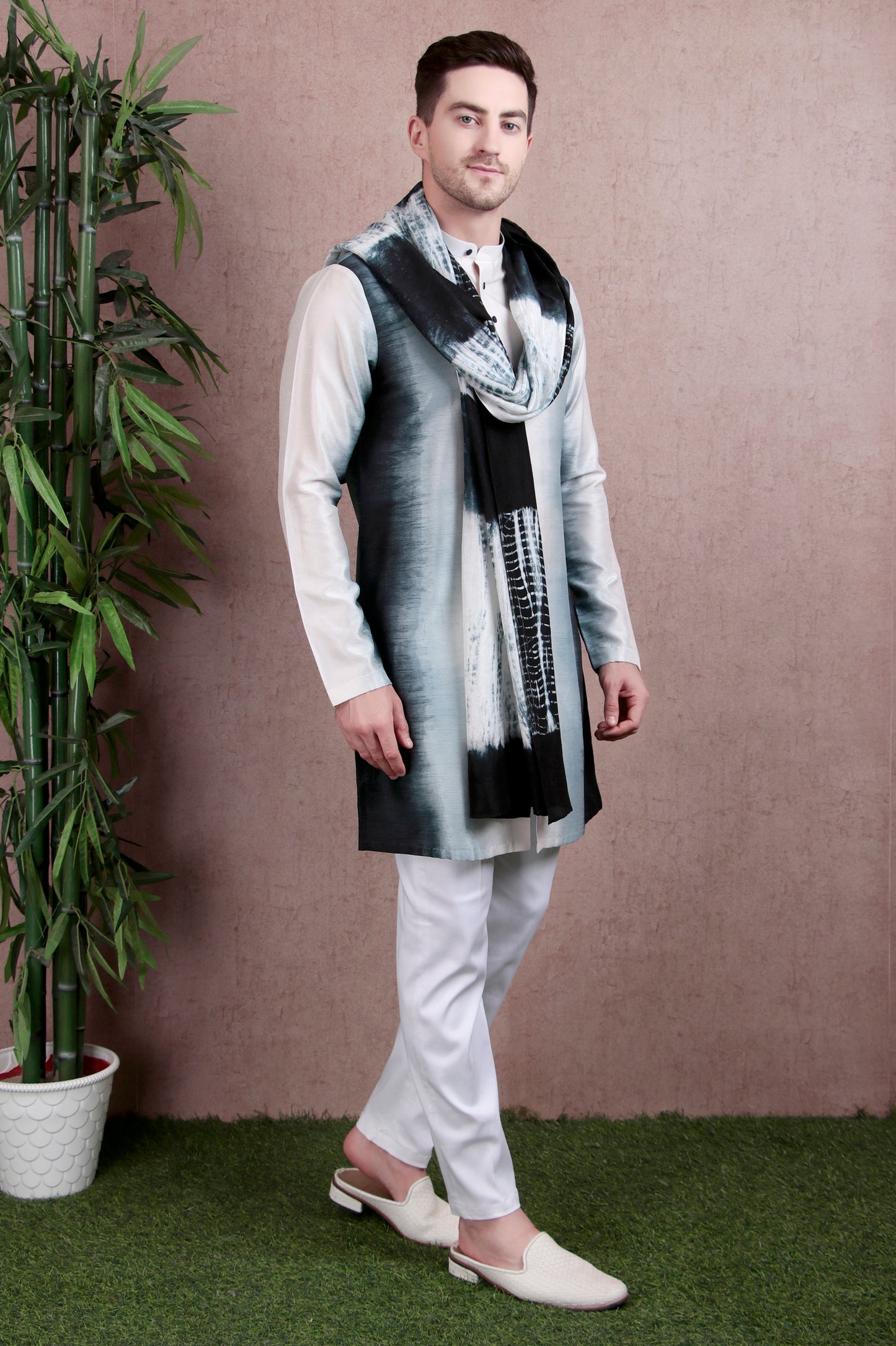 Men’s Kurta Set – Dola Silk in Ivory-Black Ombré with Tie-Dye Detailing | One Man Show