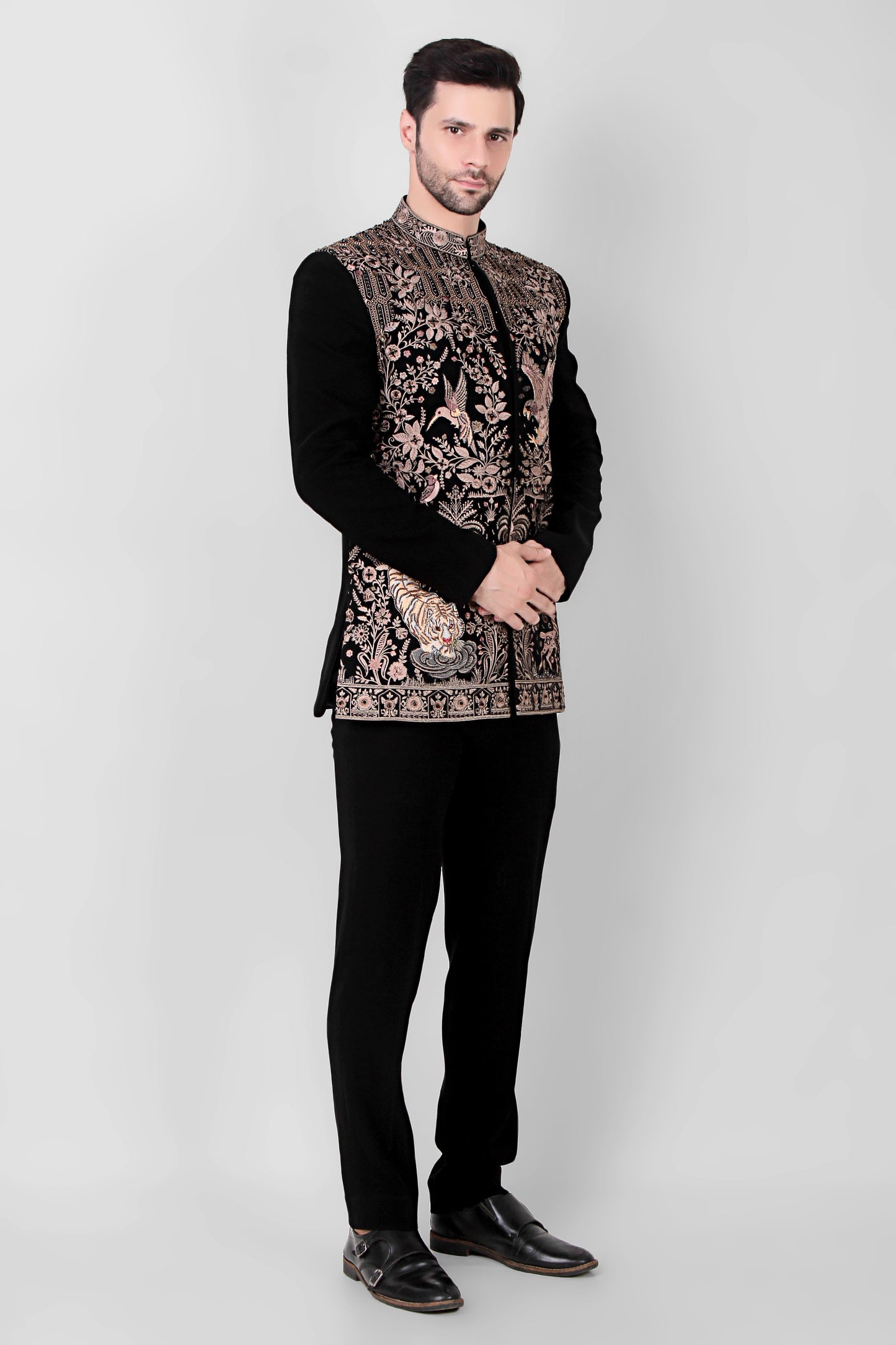 Men’s Bandhgala – Japanese Lycra in Black with Royal Palace Theme Embroidery | One Man Show
