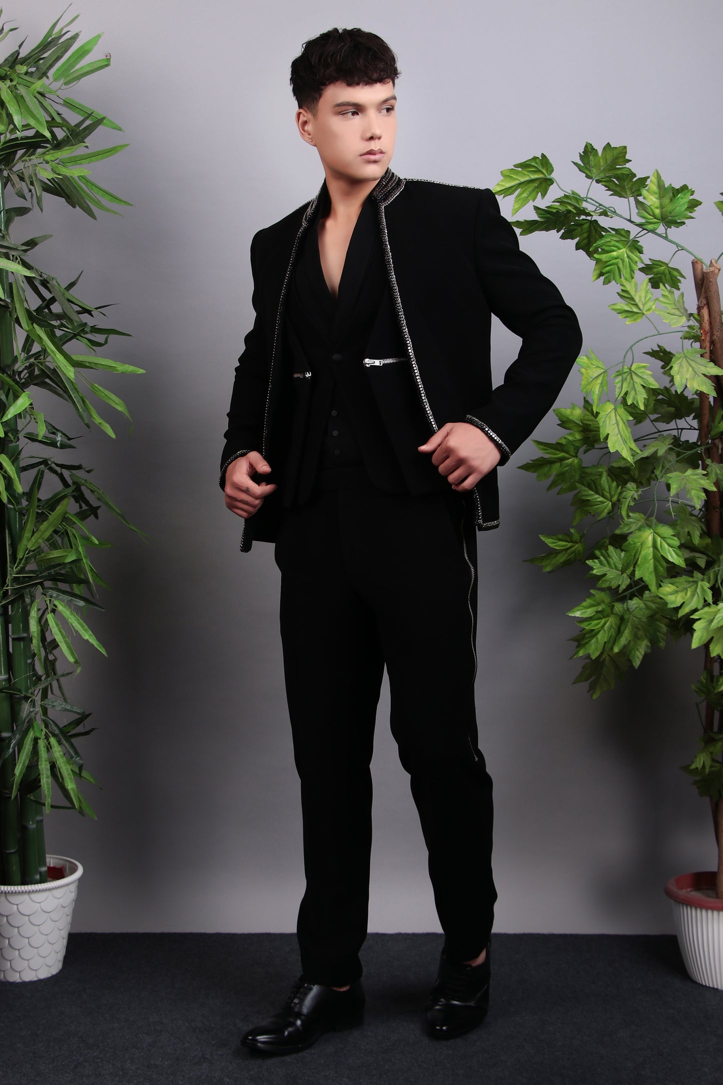 Men’s Tuxedo – Japanese Lycra in Black with Modern Front Zipper Jacket | One Man Show