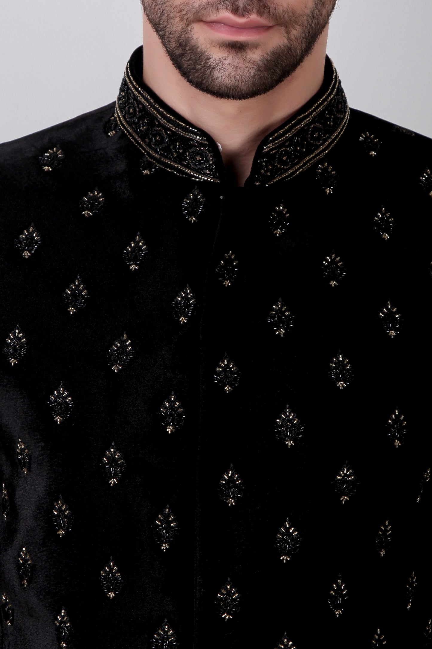 Men’s Bandhgala – Velvet in Black with Floral Motif Embroidery | One Man Show