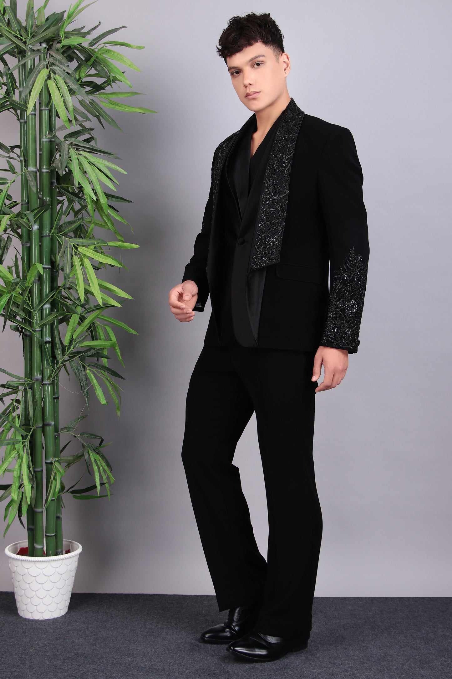 Men’s Tuxedo – Japanese Lycra in Black with Layered Lapel & Beaded Embroidery | One Man Show