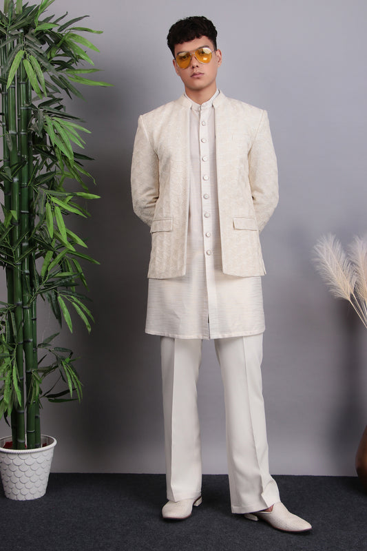 Men’s Indo-Western – Georgette Kurta in Ivory with Hand Embroidery | One Man Show