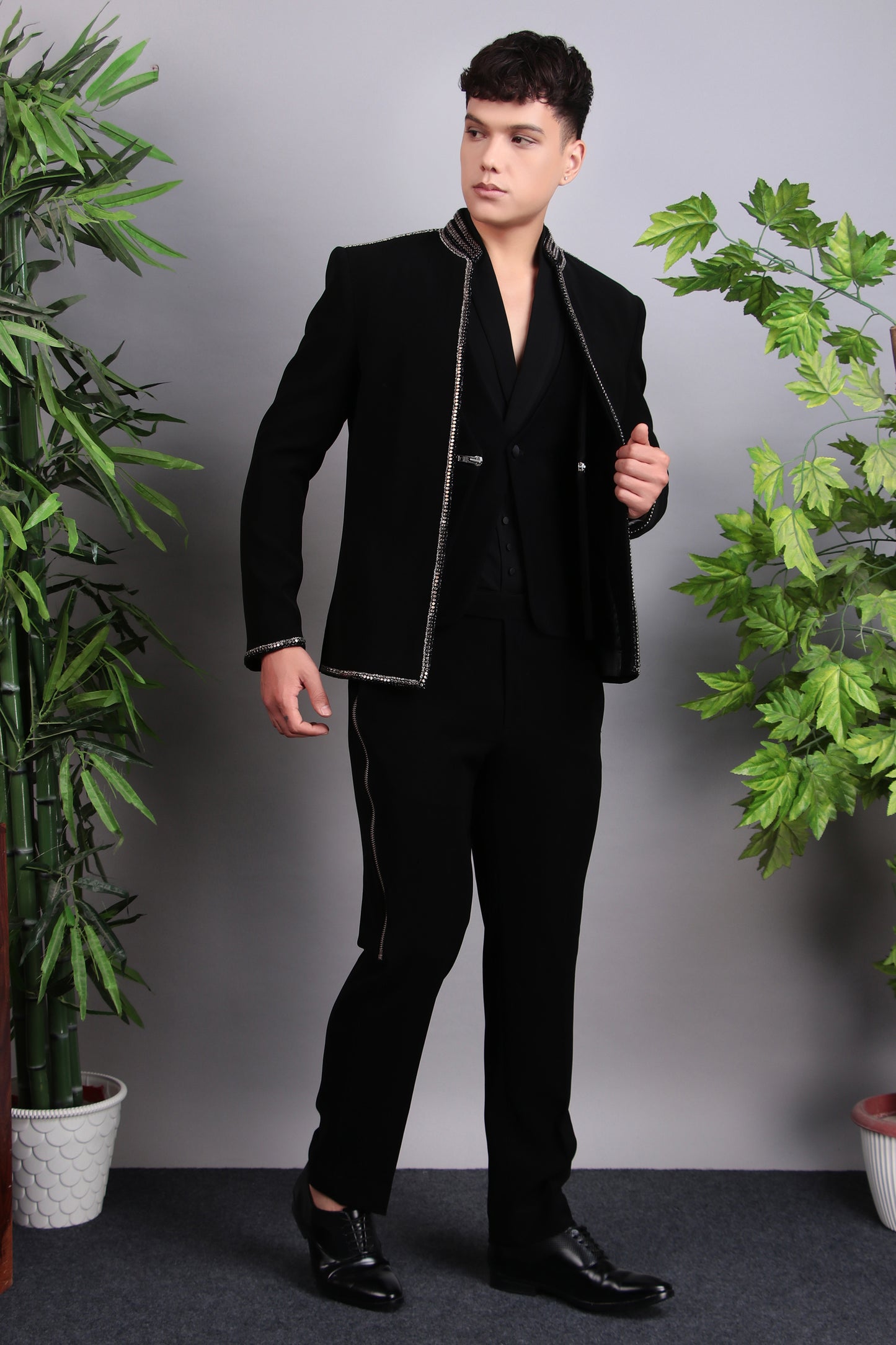 Men’s Tuxedo – Japanese Lycra in Black with Modern Front Zipper Jacket | One Man Show