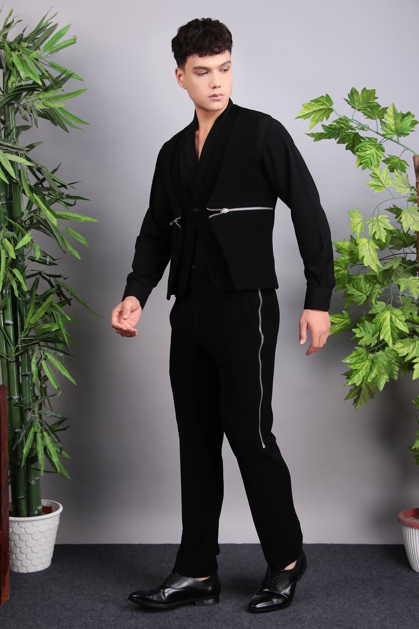 Men’s Tuxedo – Japanese Lycra in Black with Modern Front Zipper Jacket | One Man Show