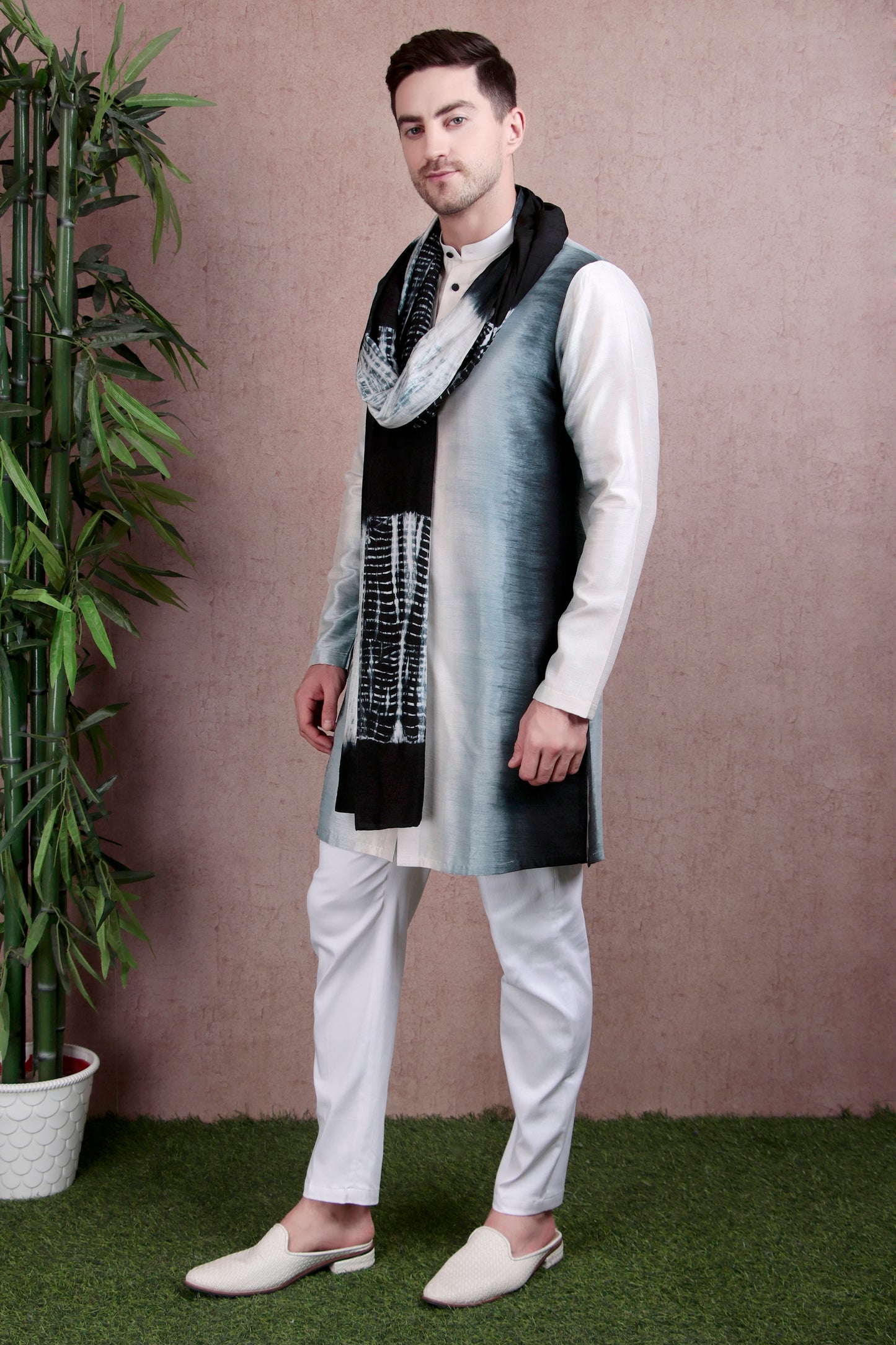 Men’s Kurta Set – Dola Silk in Ivory-Black Ombré with Tie-Dye Detailing | One Man Show