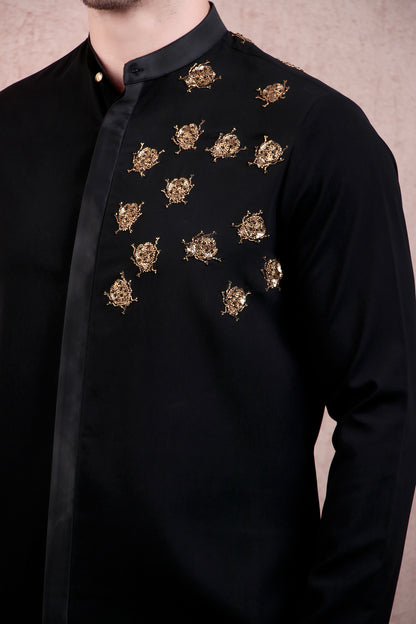 Men’s Kurta Set – Concealed Placket in Black with Hand-Embroidered Scatter Motifs