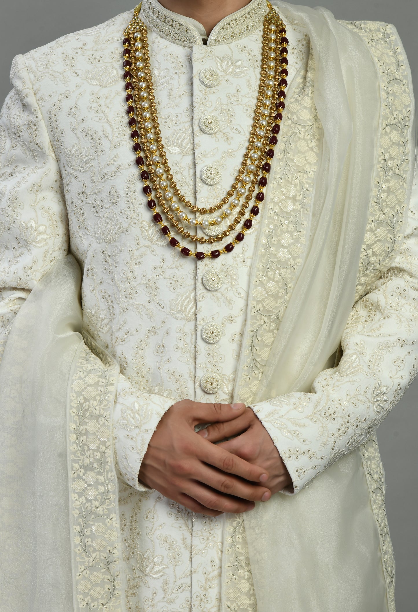Detail view 1 - Men’s Sherwani – Silk in Ivory with Detailed Hand Embroidery Allover