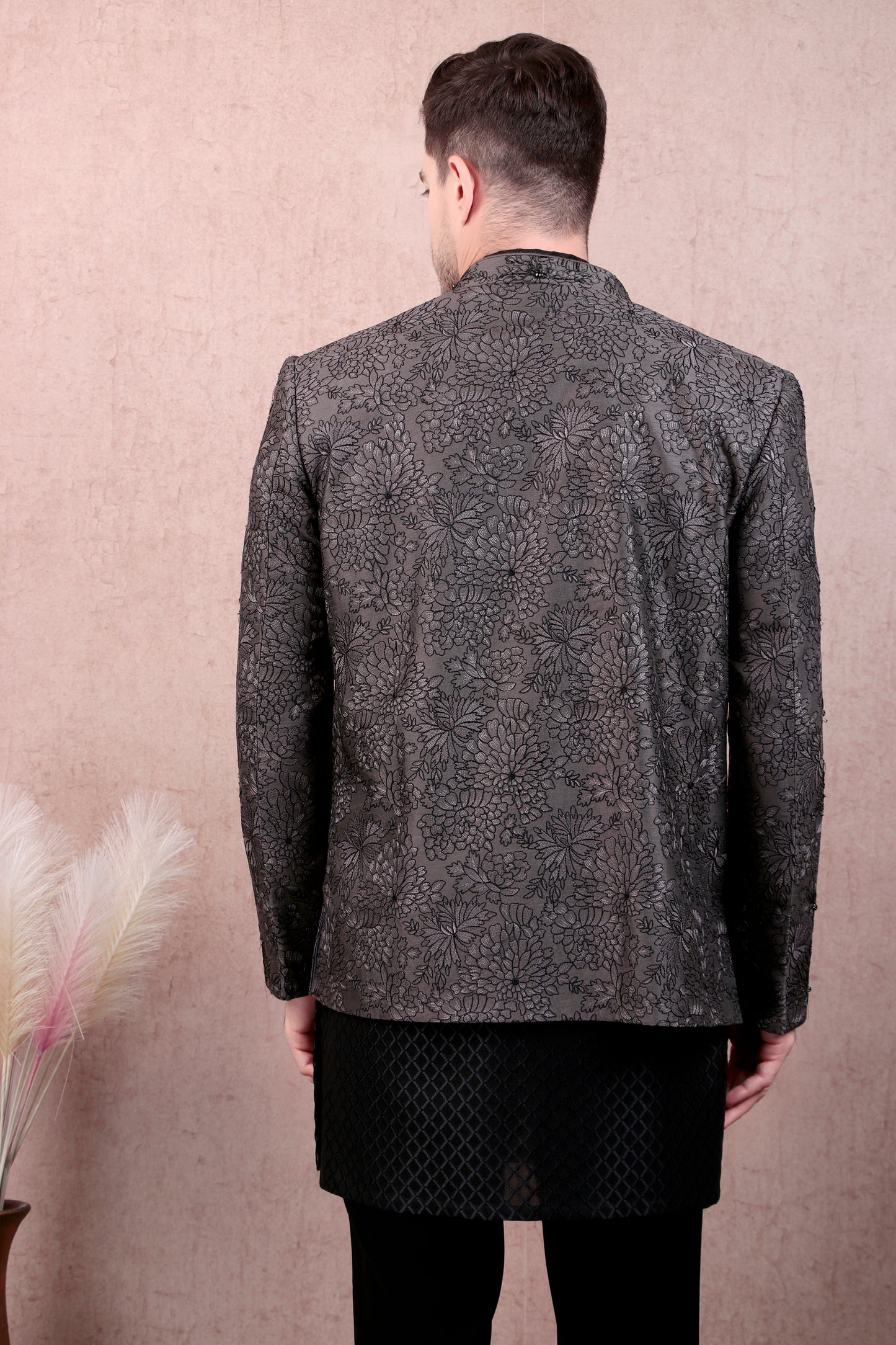 Detail view 4 - Men’s Kurta Set – Silk in Grey with Floral Thread & Bead Embroidery Jacket over Georgette Kurta