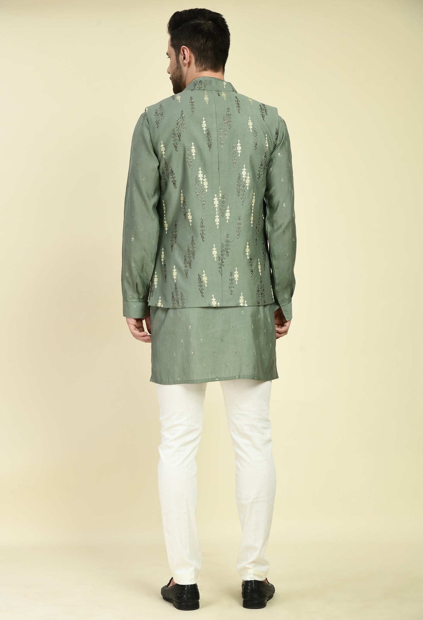 Detail view 2 - Men’s Nehru Jacket – Silk Modal in Green with Silk Thread Embroidery