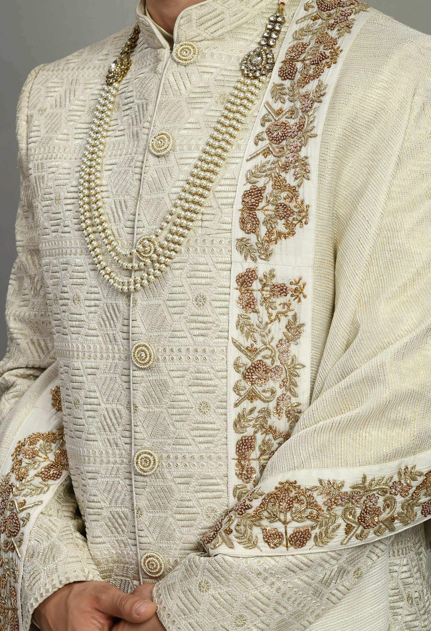 Detail view 1 - Men’s Sherwani – Silk in Ivory with Detailed Hand Embroidery