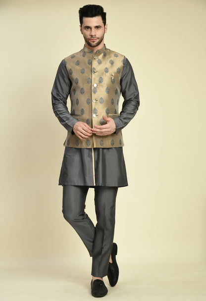 Men’s Nehru Jacket – Silk in Grey with Silk Jaquard Detail | One Man Show