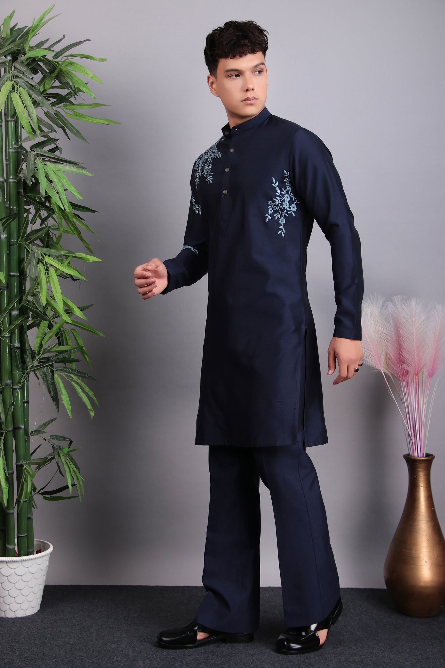 Detail view 1 - Men’s Kurta Set – Silk in Blue with Blue Silk Thread Placement Embroidery
