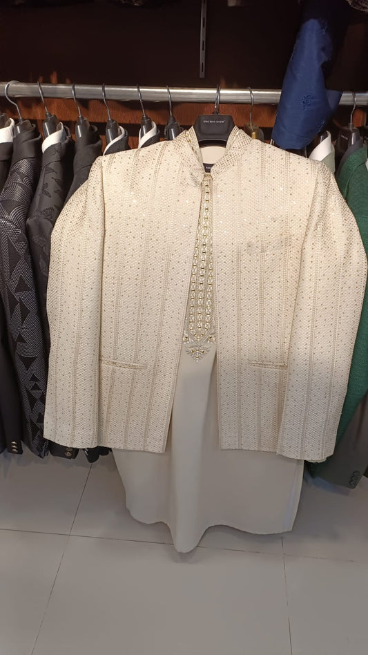 Men’s Bandhgala – Silk in Cream with Thread and Sequins Work | One Man Show