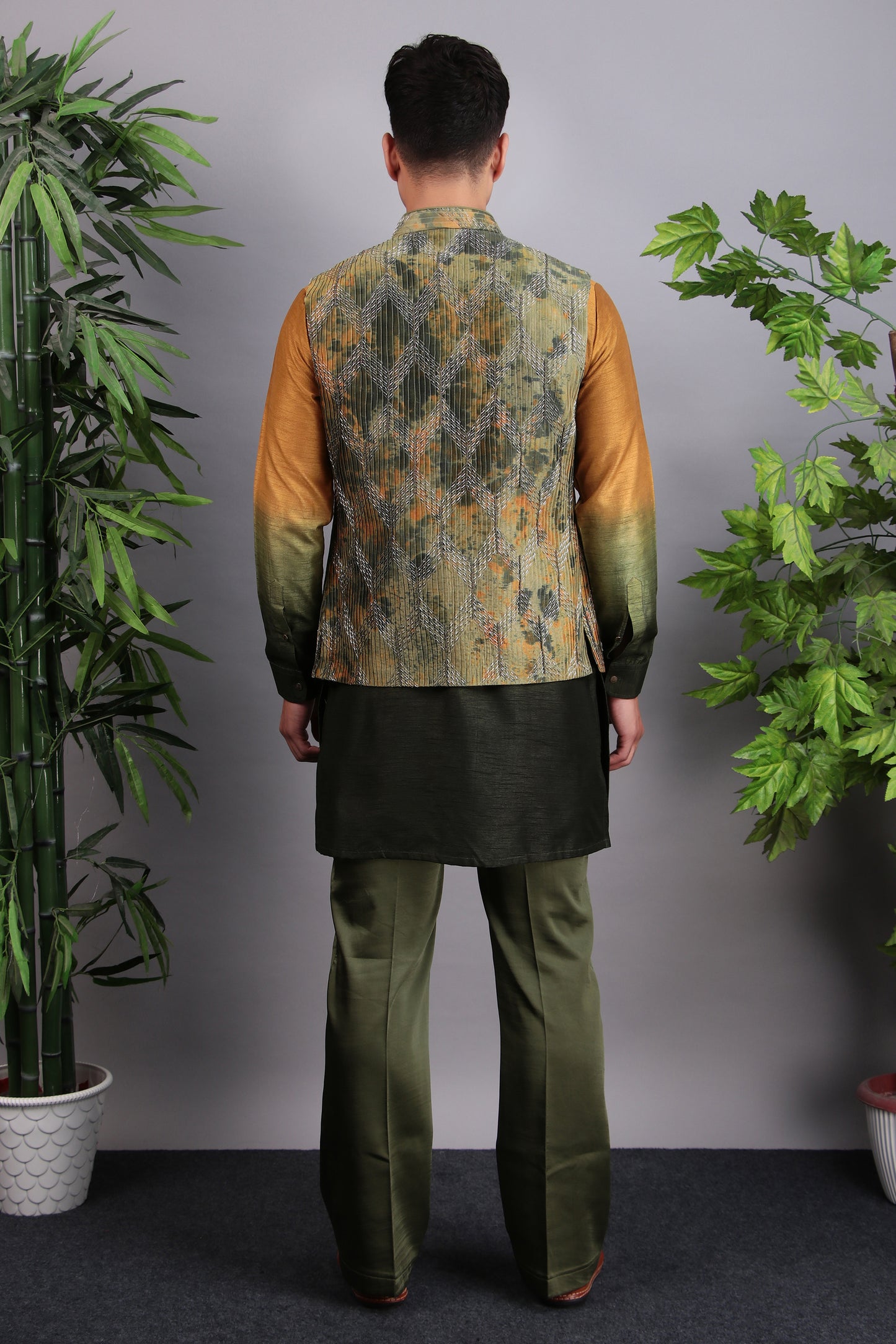 Detail view 2 - Men’s Nehru Jacket – Viscose Silk in Green and Yellow with Ombre Dye and Hand Embroidery