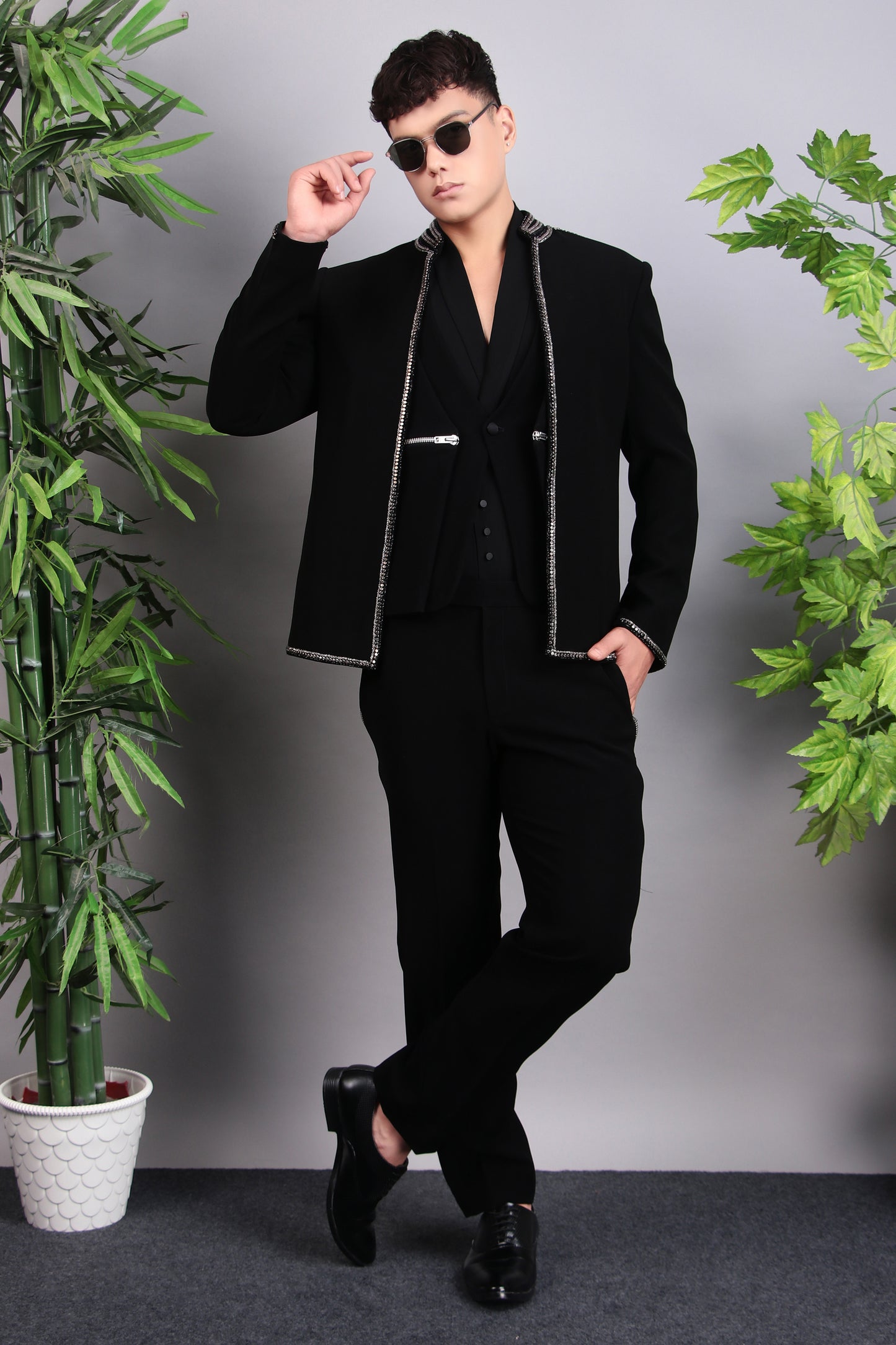 Detail view 9 - Men’s Tuxedo – Japanese Lycra in Black with Modern Front Zipper Jacket