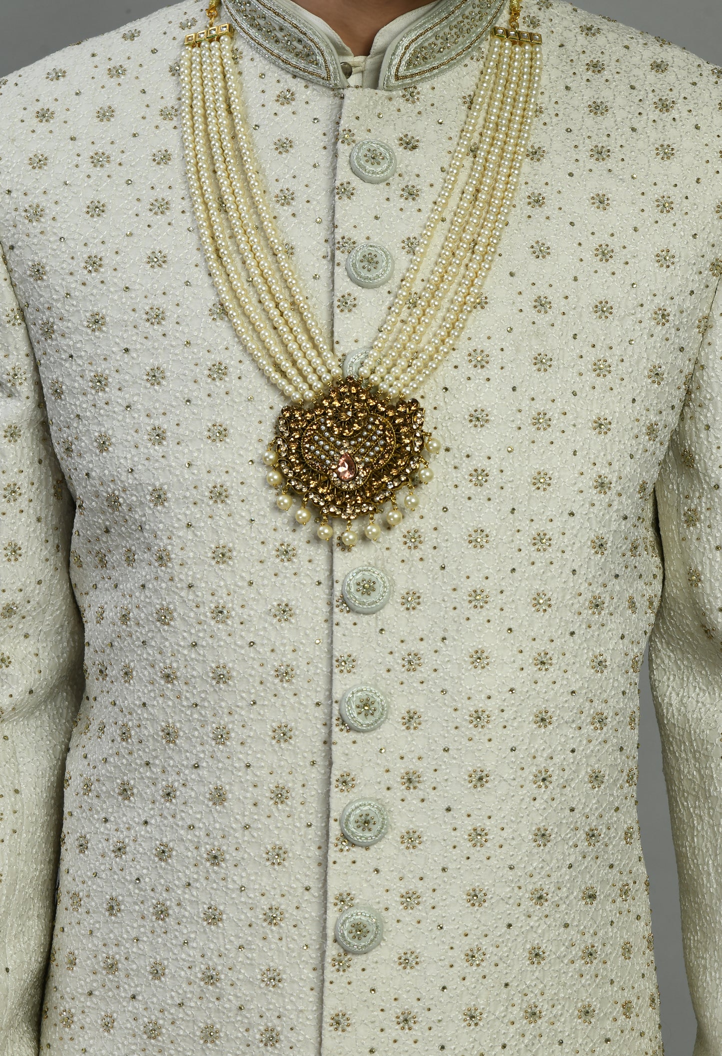 Detail view 3 - Men’s Sherwani – Silk in Ivory with Detailed Hand Embroidery Allover