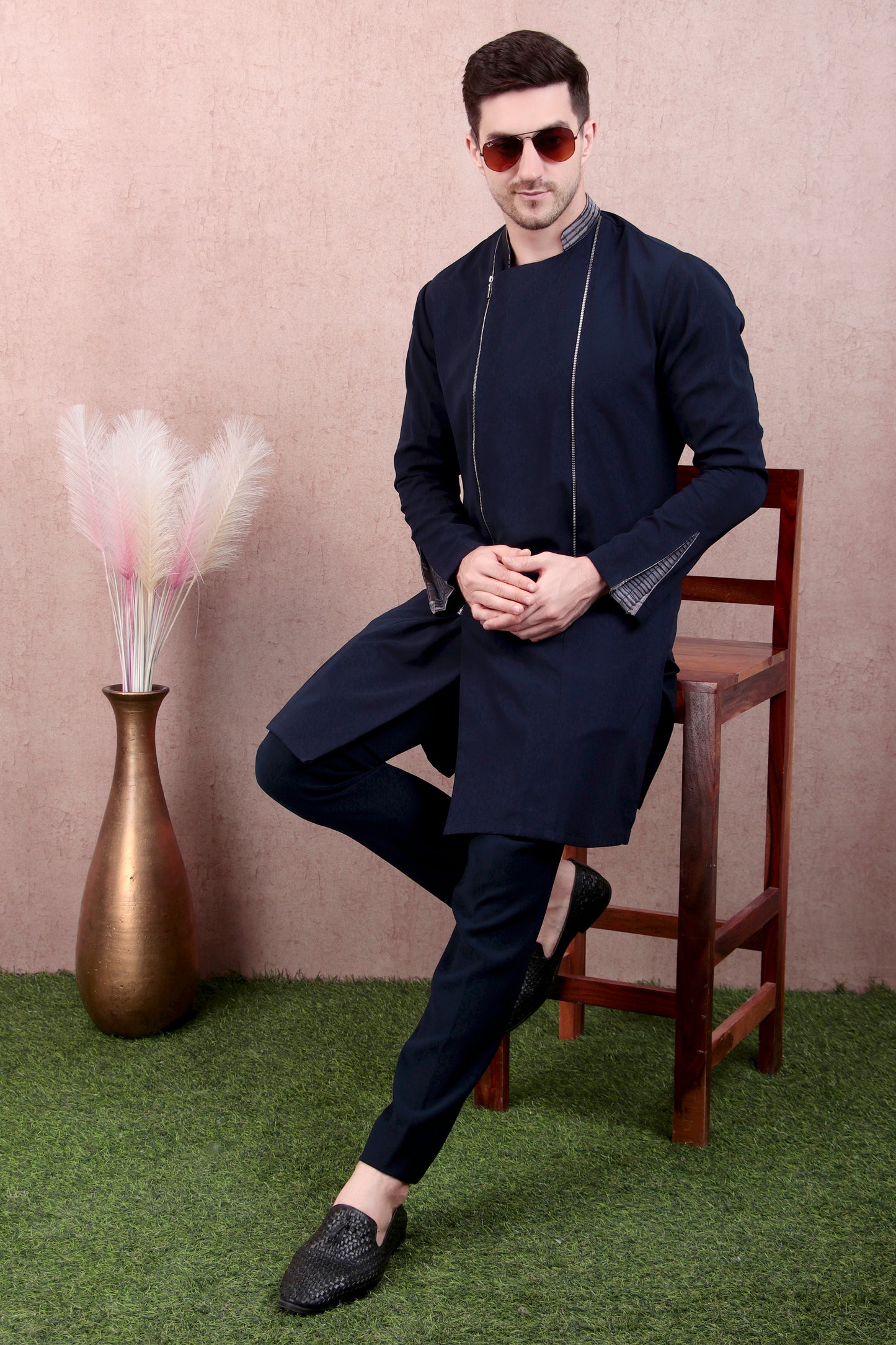 Detail view 5 - Men’s Kurta Set – Asymmetric Zip Placket in Navy with Band Collar & Contrast Lining