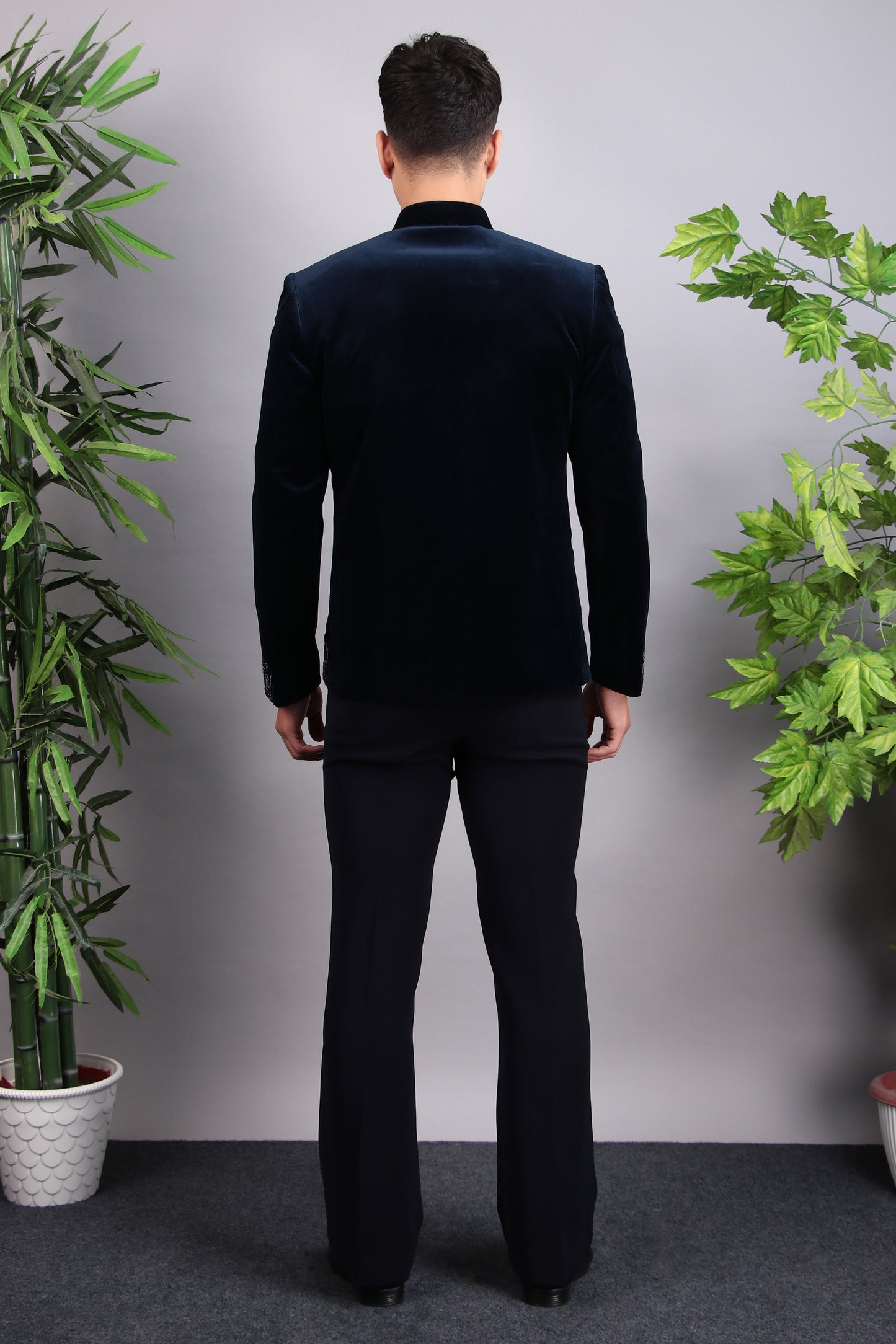 Detail view 3 - Men’s Bandhgala – Cotton Velvet in Blue with Hand Embroidery